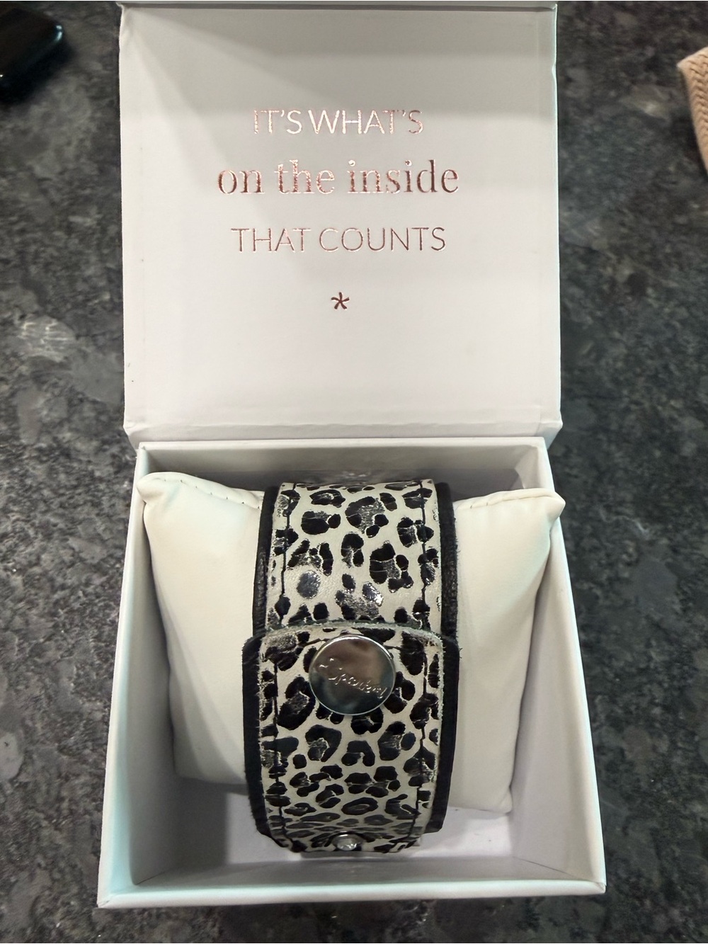 Spark*L Leopard Print Apple Watch band